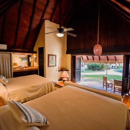 Puertas Paraiso Hotel Boutique Сіуатанехо Екстер'єр фото