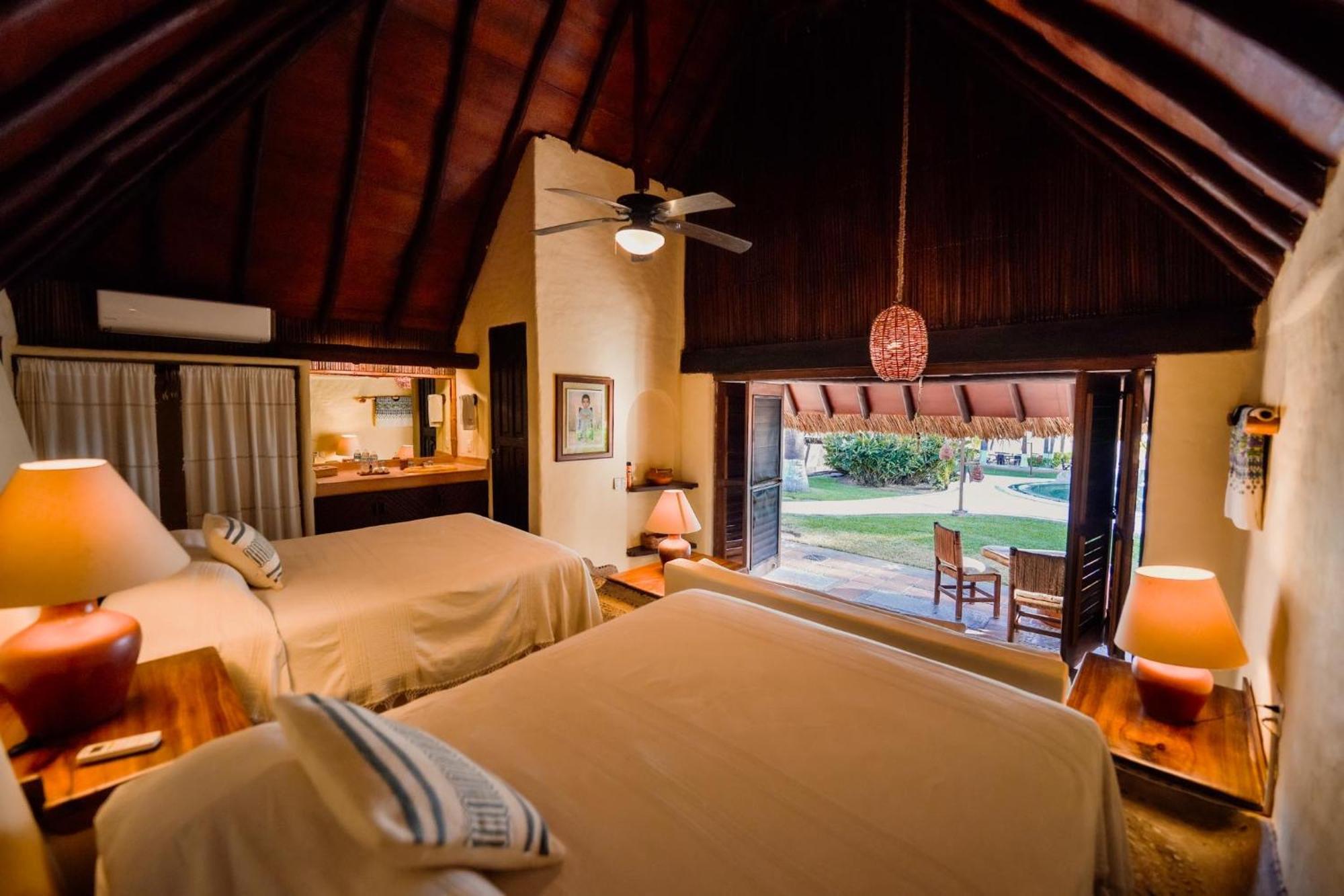 Puertas Paraiso Hotel Boutique Сіуатанехо Екстер'єр фото